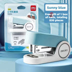 Deli Mini stapler for students, labor-saving stapler, office supplies, portable girl, cute style, stapler, stapler, no. 12 nails