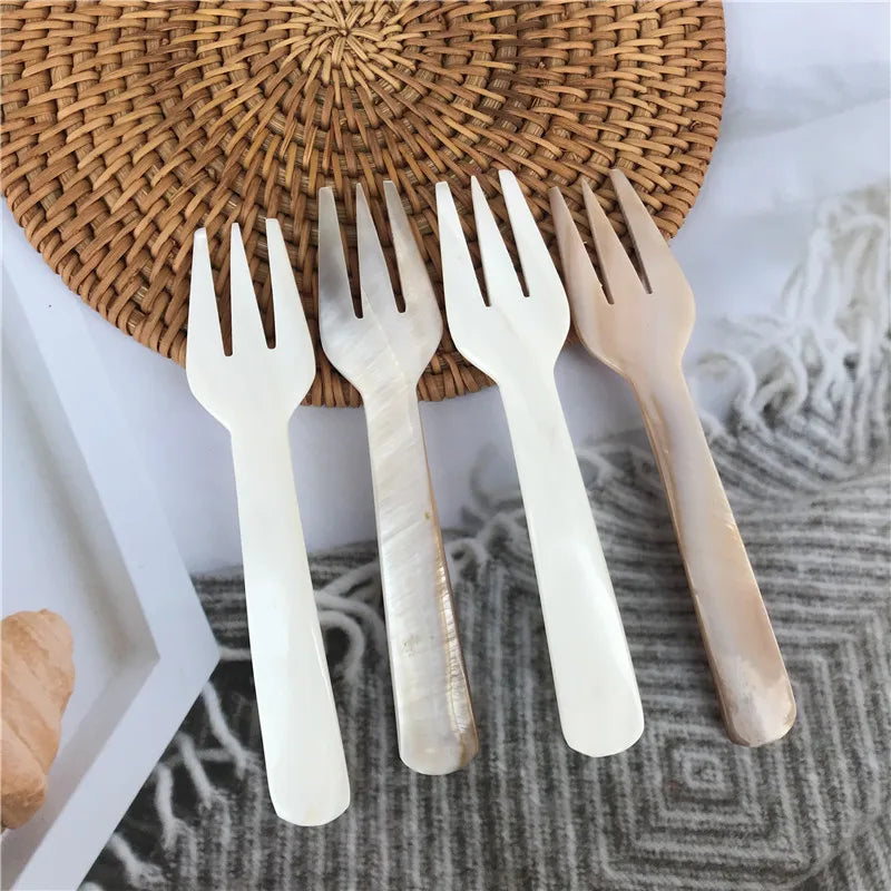 Kitchen Tools 9-13CM Natural Shell Ice Spoon Cream Coffee Caviar Spoon Mother of Pearl Seashells Stirring Spoons Teaspoon Crafts