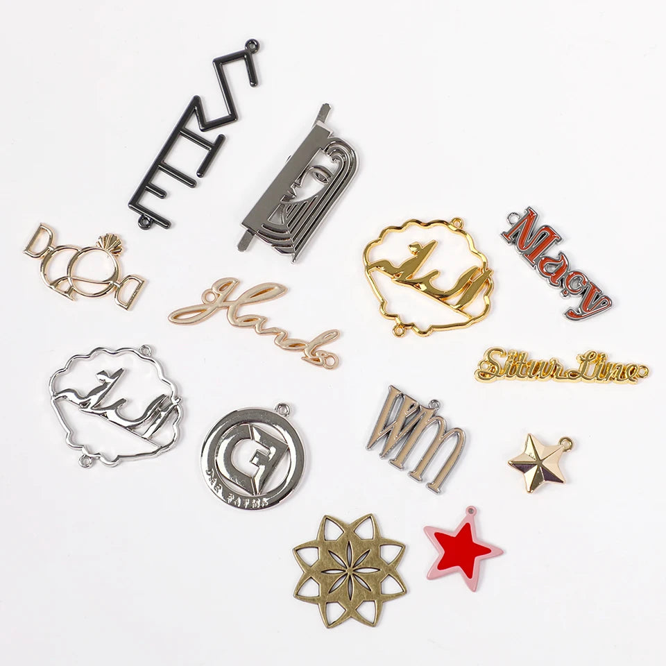 Custom Logo 3D Metal Letters Zinc Alloy Name Tag for Handbag Clothing Metal Labels Sew-On