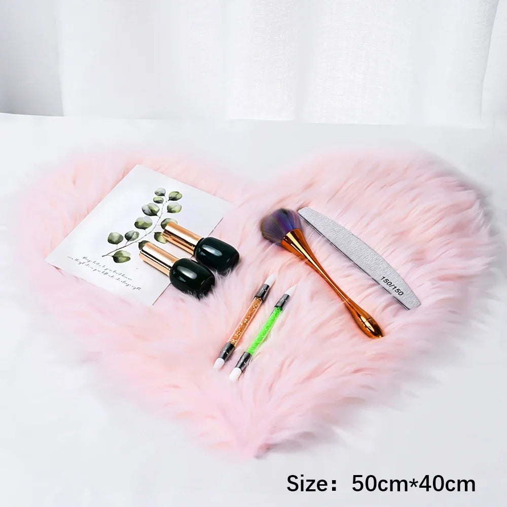 Pink Nail Art Soft Fur Foldable Hand Rest Pad Nail Art Photo Background Manicure Practice Cushion Mat Nail Equipment Tool