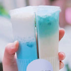 Disposable Bubble Tea Cups Plastic Drinking Cup with Lids 700ml Double Grid Thicken Smoothie Cup for Drinking Share Drinkware