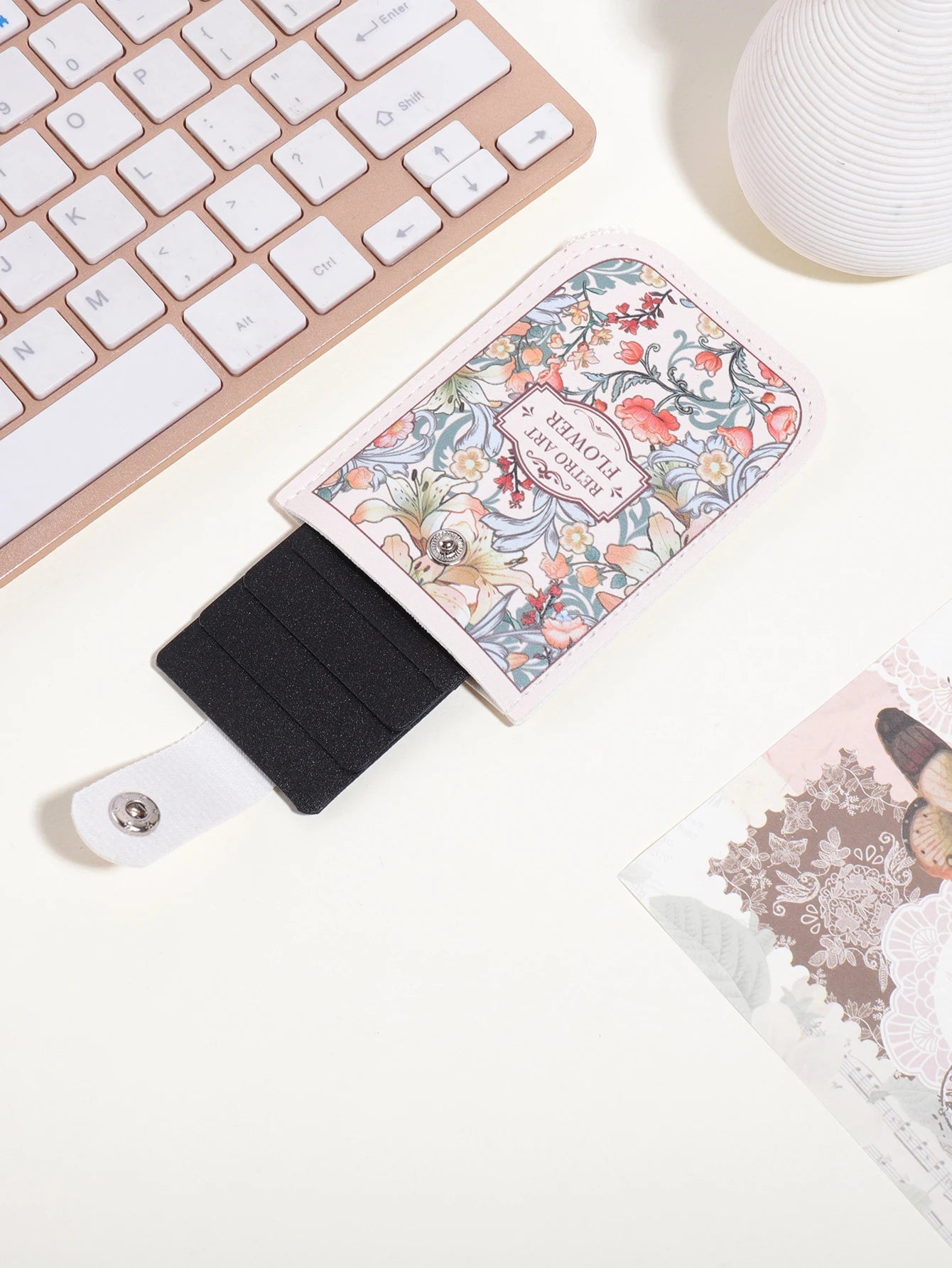 1PC Oil Painting Floral Pattern Card Holder,Pull-Out Multi-Card Slots,Suitable for ID Cards,Bank Cards, Business CardsStorage