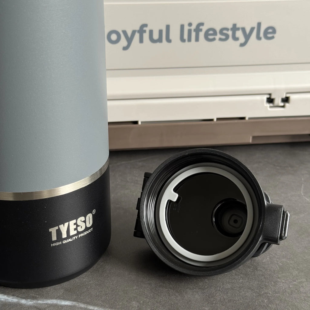 TYESO stainless steel portable sports kettle 2000ml large capacity insulated cup Outdoor portable direct drinking cup