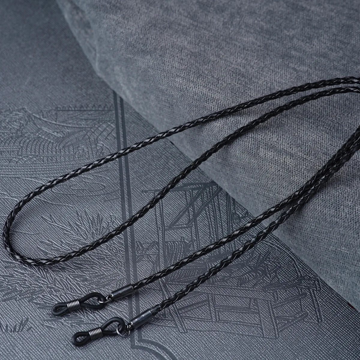 1pc Women Men Glasses Leather Rope Chain Woven Glasses Lace Up Outdoor Sports Non-slip Glasses Accessorie﻿(11 Colors for Choose)