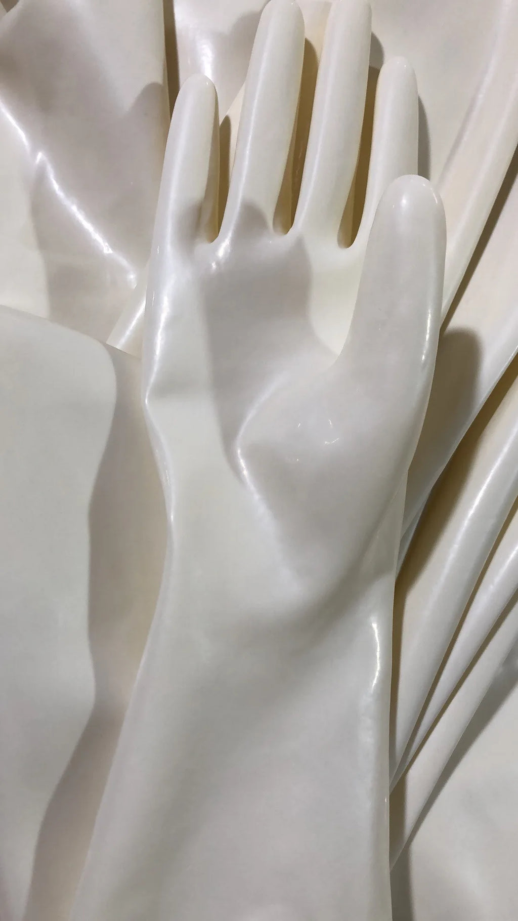 Free shipping !!! Hot Wrist seamless black / red latex opera long latex gloves fetish latex gloves