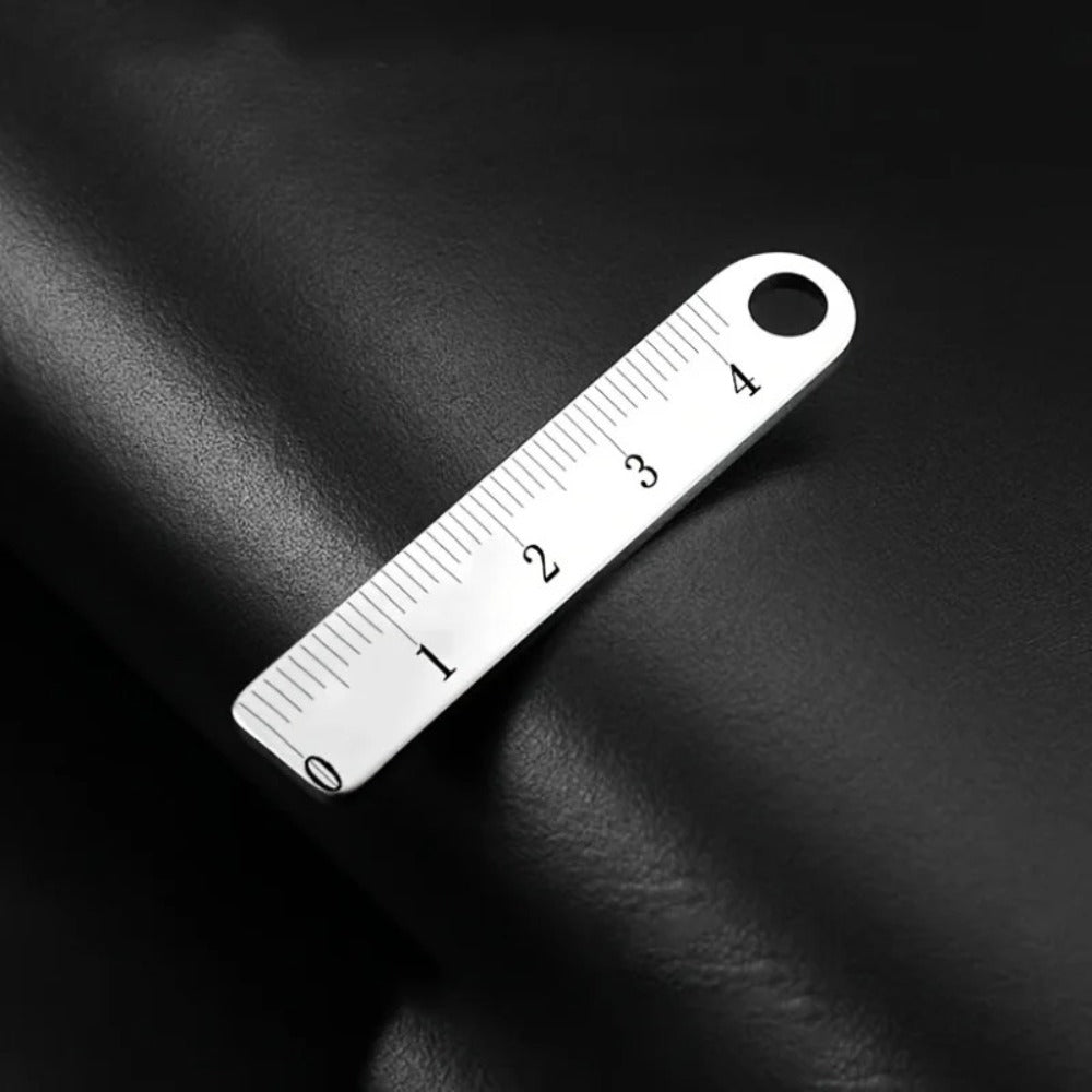 High Quality Portable Stainless Steel Mini Ruler Anti Lost Small Size Metal Ruler Keychain Mini Straight Ruler School Supplies